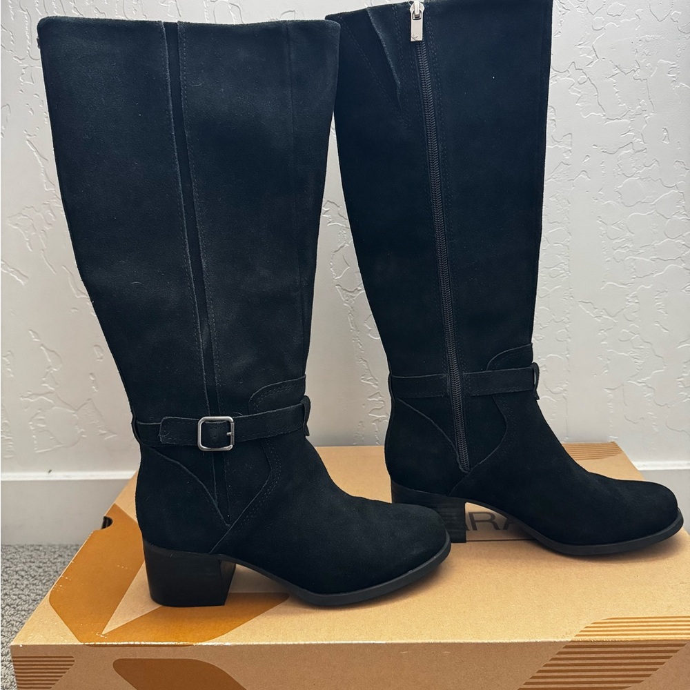 Koolaburra by UGG Black Suede Heeled Boots